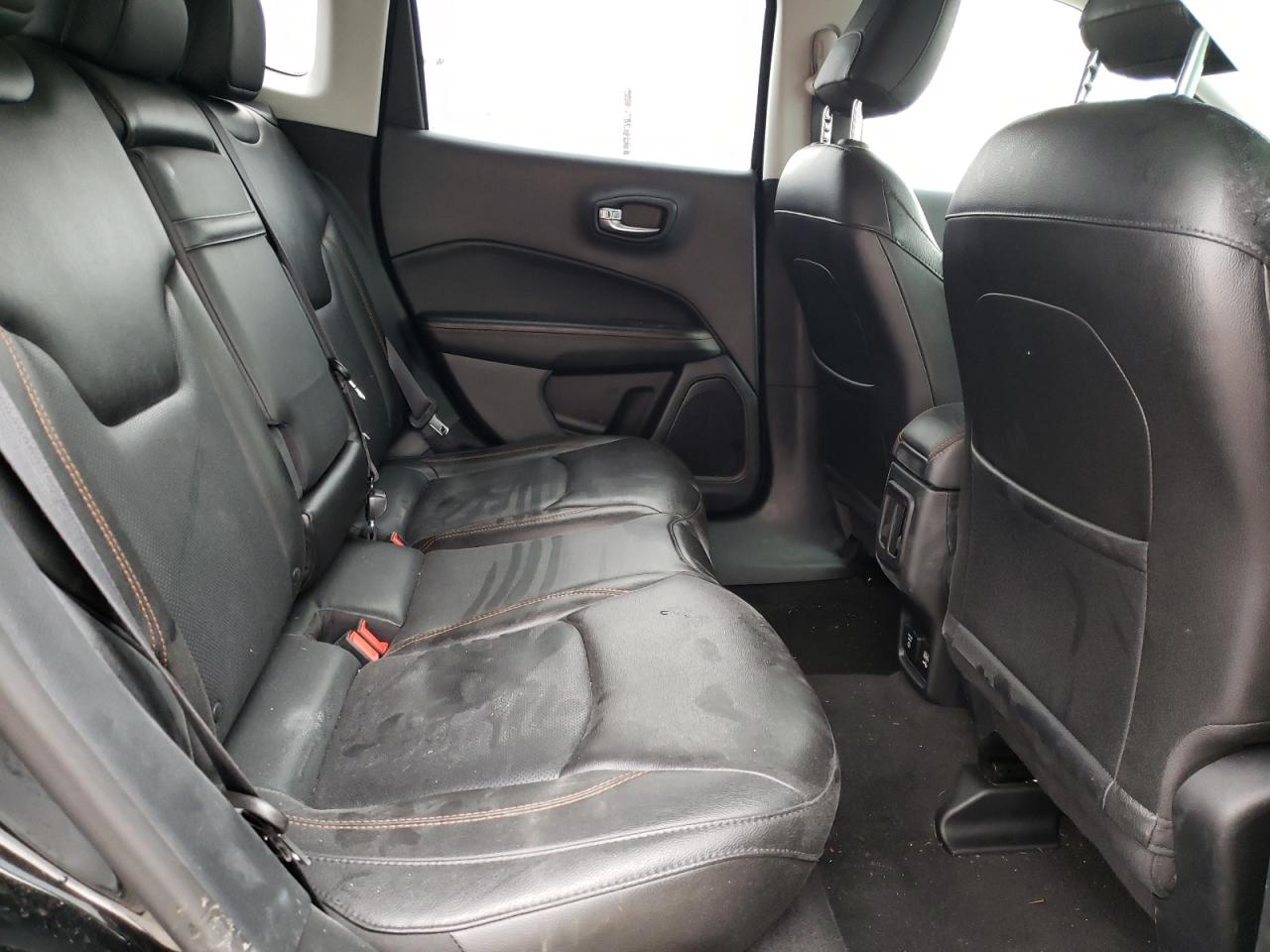 Photo 6 from auction – 2018 JEEP COMPASS LI with VIN 3C4NJDCB2JT337491