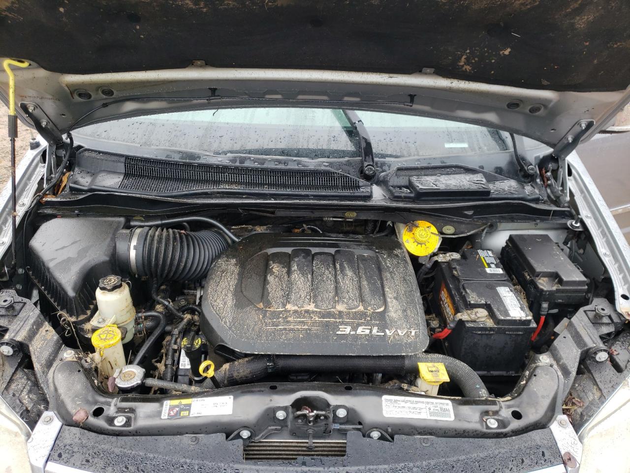 Photo 7 from auction – 2014 CHRYSLER TOWN & COU with VIN 2C4RC1CG8ER463711