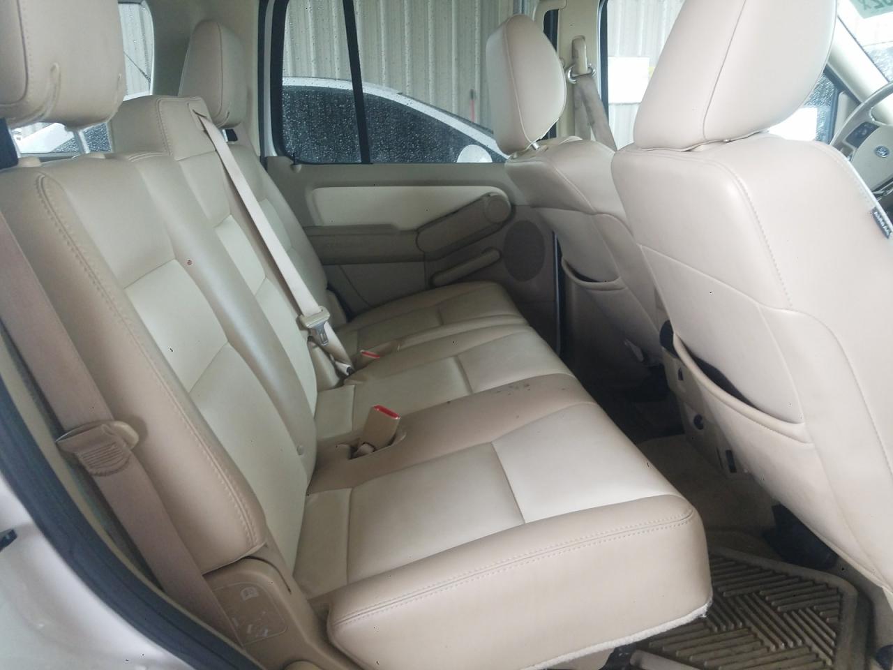 Photo 6 from auction – 2010 FORD EXPLORER X with VIN 1FMEU7DE7AUA93193