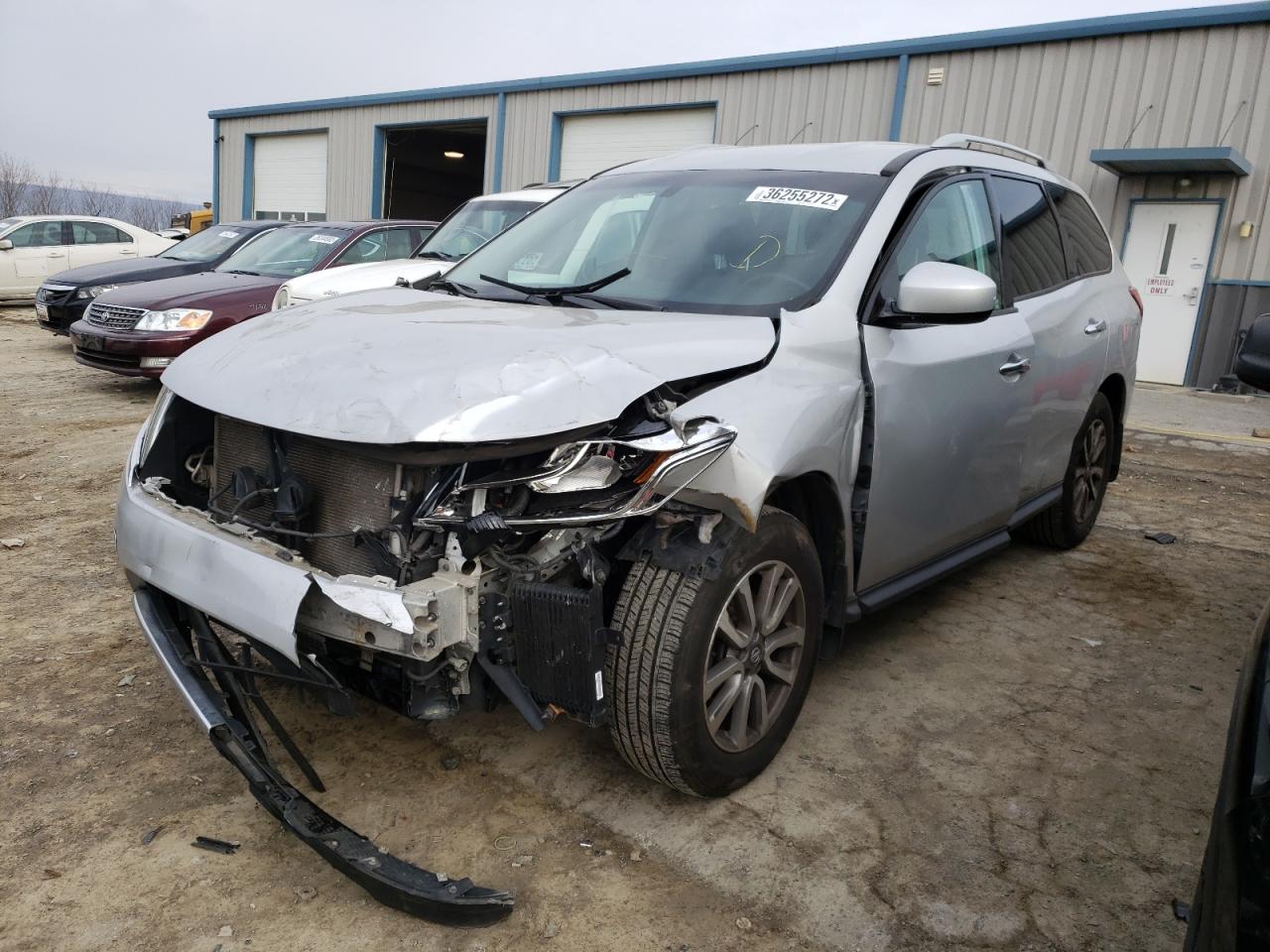 Photo 2 from auction – 2013 NISSAN PATHFINDER with VIN 5N1AR2MN7DC618296