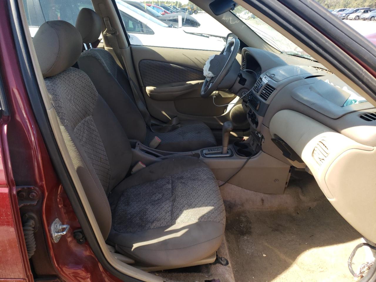 Photo 5 from auction – 2001 NISSAN SENTRA XE with VIN 3N1CB51D41L472022
