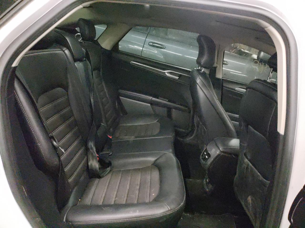 Photo 6 from auction – 2017 FORD FUSION SE with VIN 3FA6P0LU1HR188159