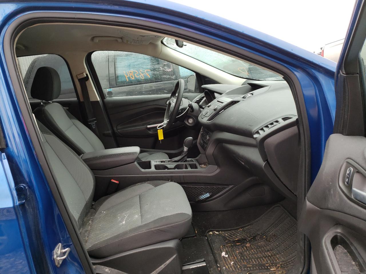 Photo 5 from auction – 2017 FORD ESCAPE with VIN 1FMCU9GD0HUE88493