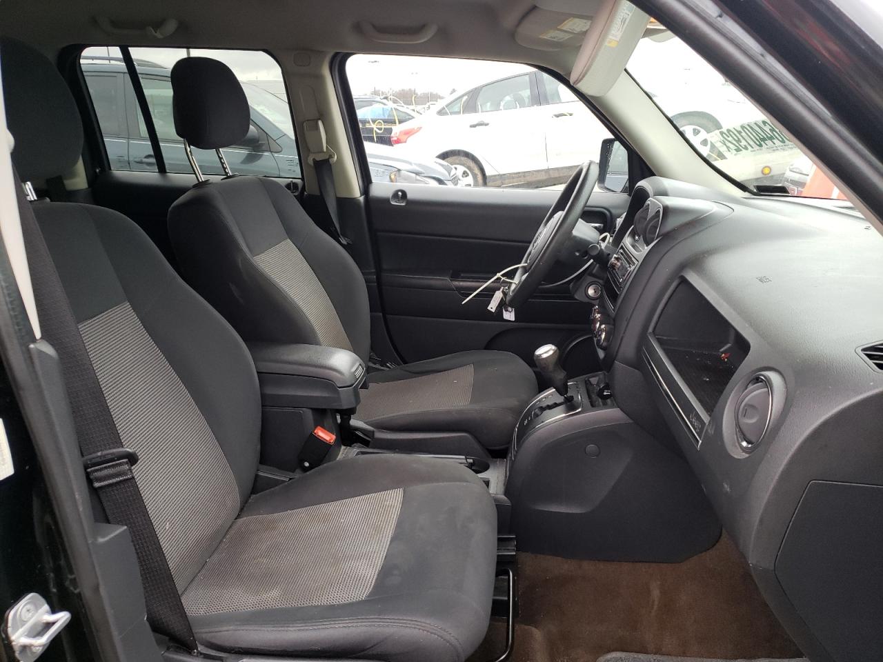 Photo 5 from auction – 2013 DODGE AVENGER SE with VIN 1C3CDZAG8DN541246
