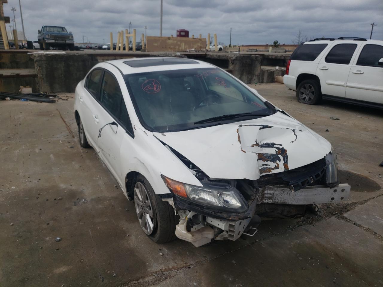 HONDA CIVIC EXL 2012 with VIN 19XFB2F95CE014915 - Photo from auction