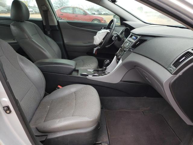 Photo 5 from auction – 2012 HYUNDAI SONATA SE with VIN 5NPEC4AC2CH312471