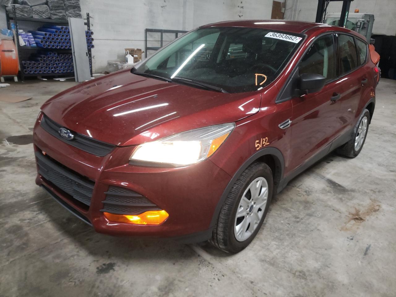 Photo 2 from auction – 2016 FORD ESCAPE S with VIN 1FMCU0F73GUB19813