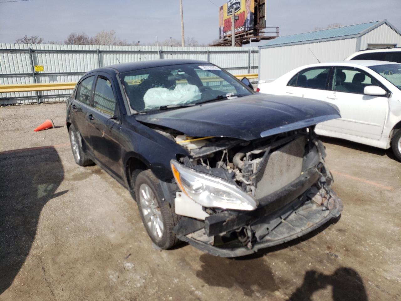 CHRYSLER 200 LX 2012 with VIN 1C3CCBABXCN218653 - Photo from auction