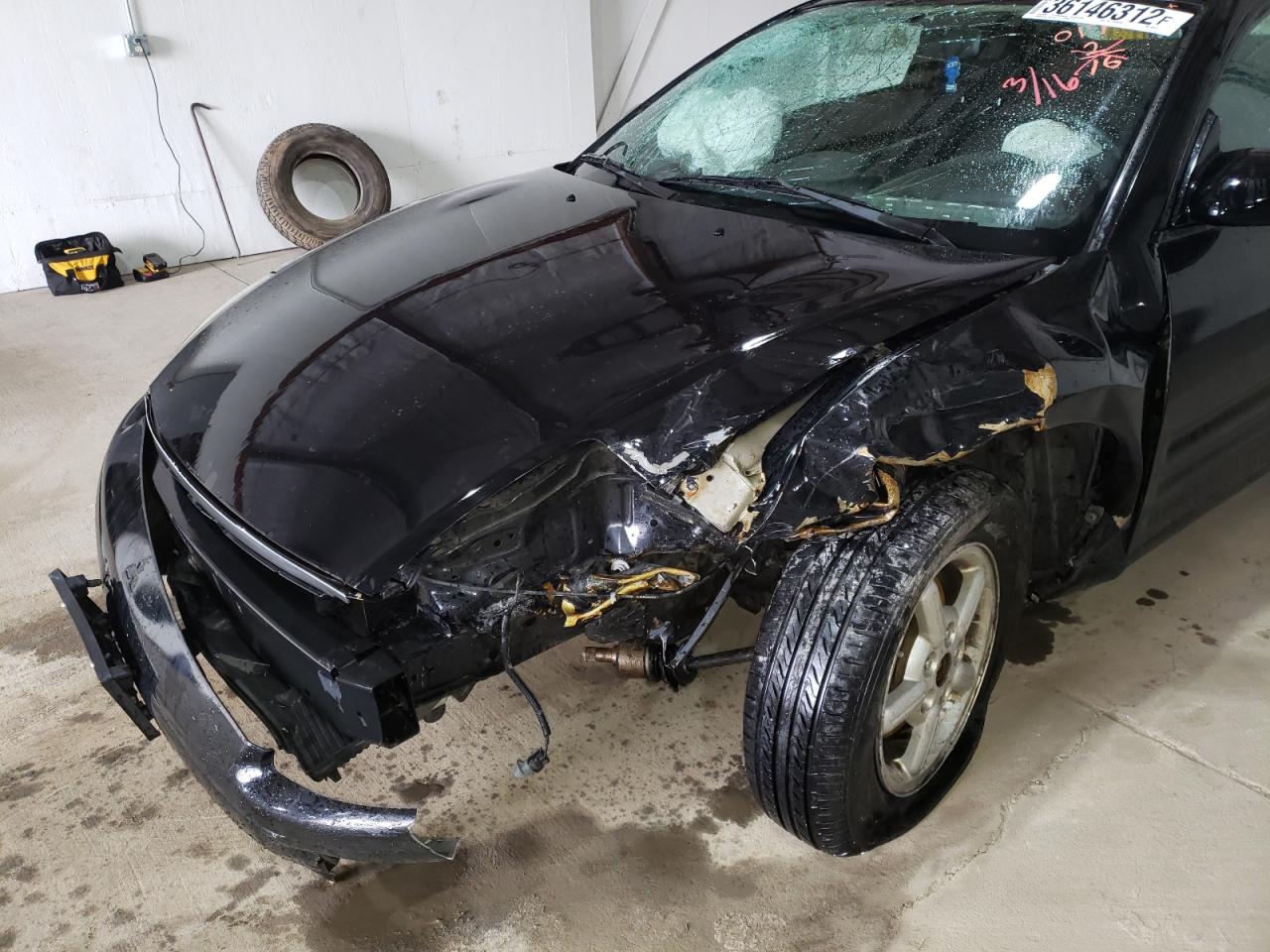 Photo 9 from auction – 2002 MITSUBISHI ECLIPSE RS with VIN 4A3AC34G02E030171