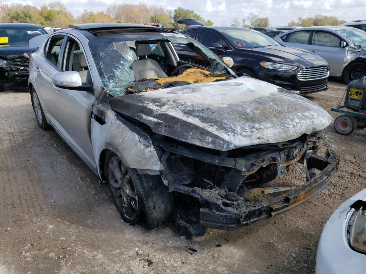 KIA OPTIMA EX 2011 with VIN KNAGN4A72B5103748 - Photo from auction
