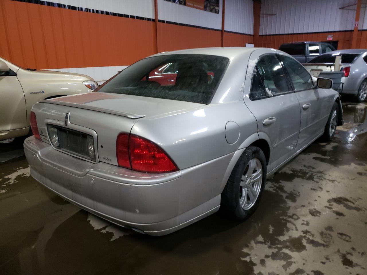 Photo 4 from auction – 2004 LINCOLN LS with VIN 1LNHM87A74Y670054