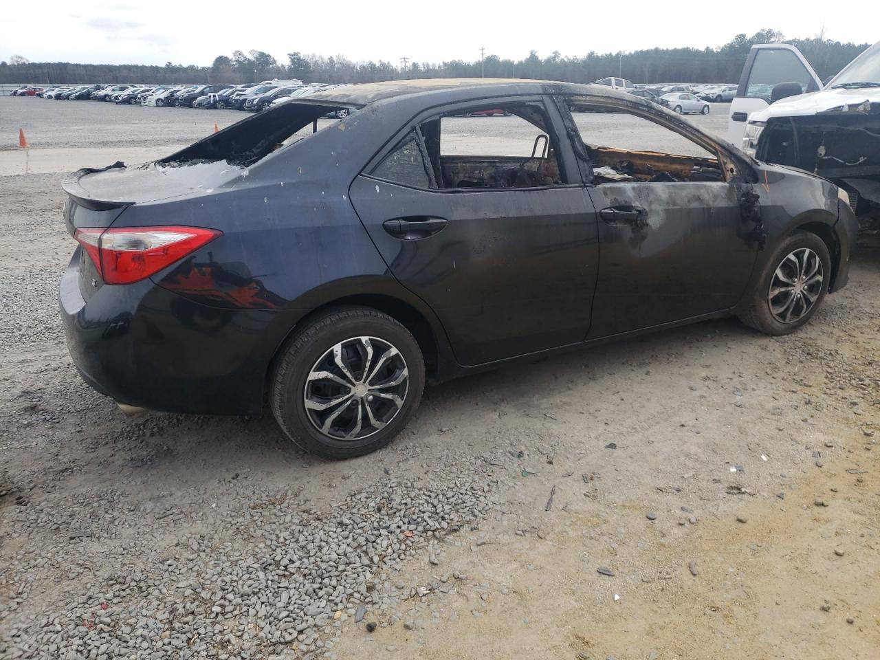 Photo 4 from auction – 2014 TOYOTA COROLLA L with VIN 2T1BURHE8EC213518