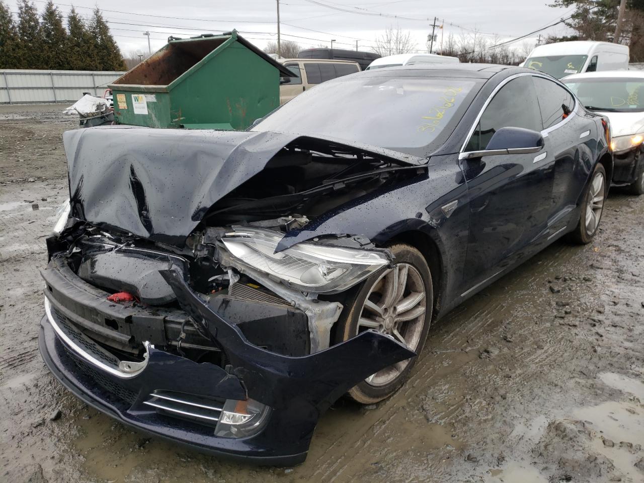 Photo 2 from auction – 2013 TESLA MODEL S with VIN 5YJSA1DP4DFP05572
