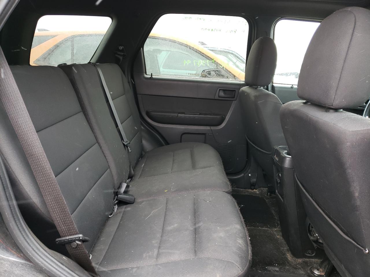 Photo 6 from auction – 2011 FORD ESCAPE XLT with VIN 1FMCU0DG3BKB02727