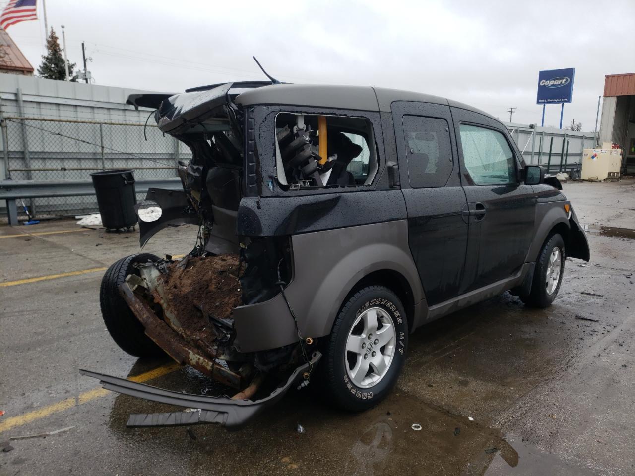 Photo 4 from auction – 2003 HONDA ELEMENT with VIN 5J6YH28593L040923
