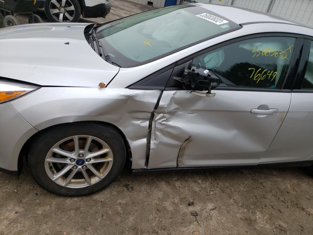Photo 9 from auction – 2016 FORD FOCUS SE with VIN 1FADP3K29GL227909