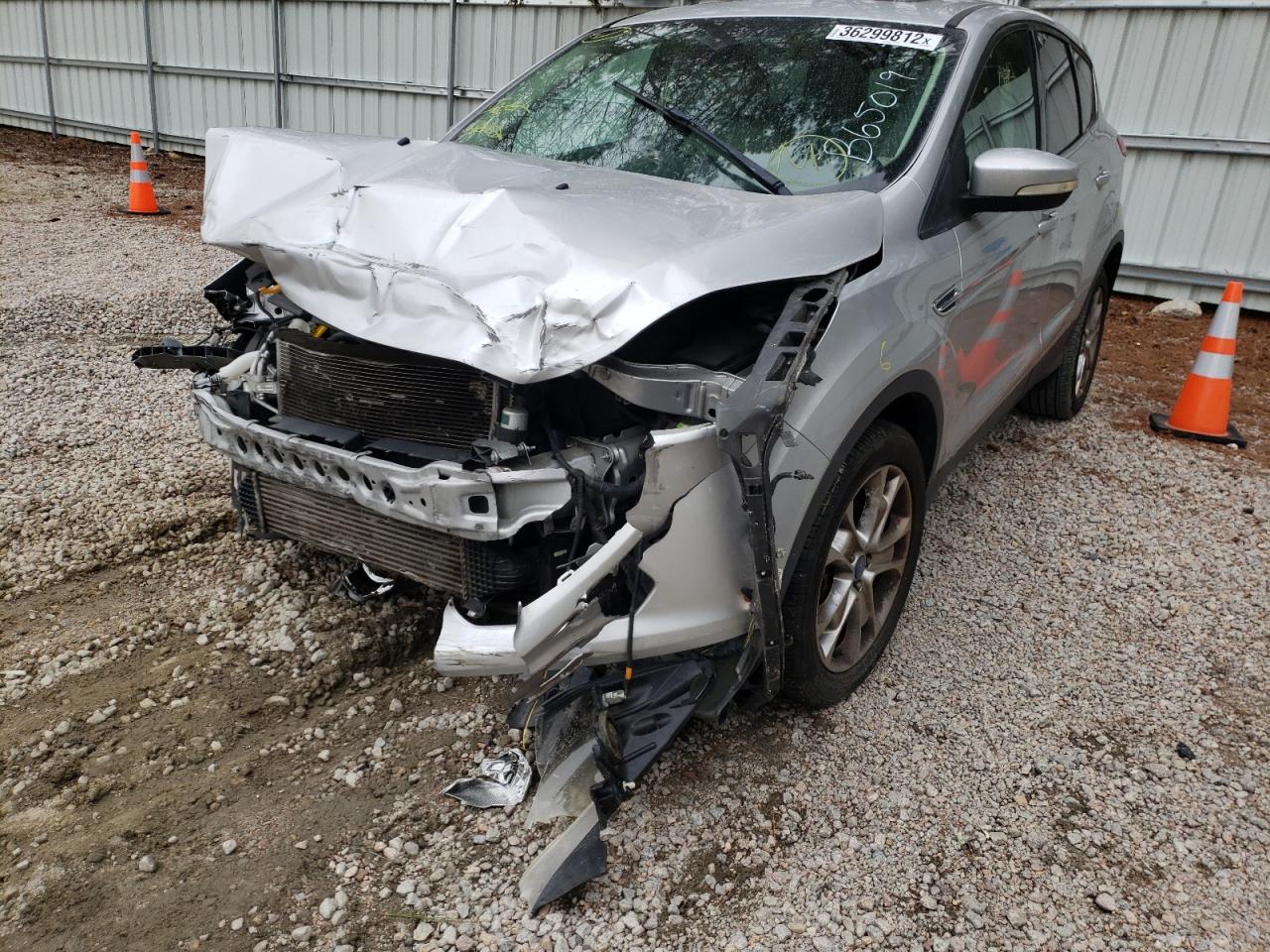 Photo 2 from auction – 2013 FORD ESCAPE SEL with VIN 1FMCU0H91DUB65019