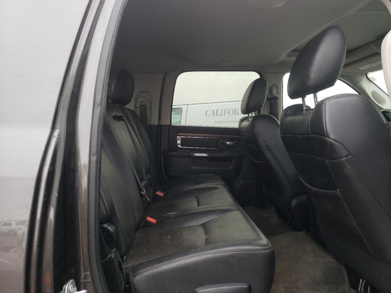 Photo 6 from auction – 2016 RAM 2500 LARAM with VIN 3C6UR5NJ4GG261277
