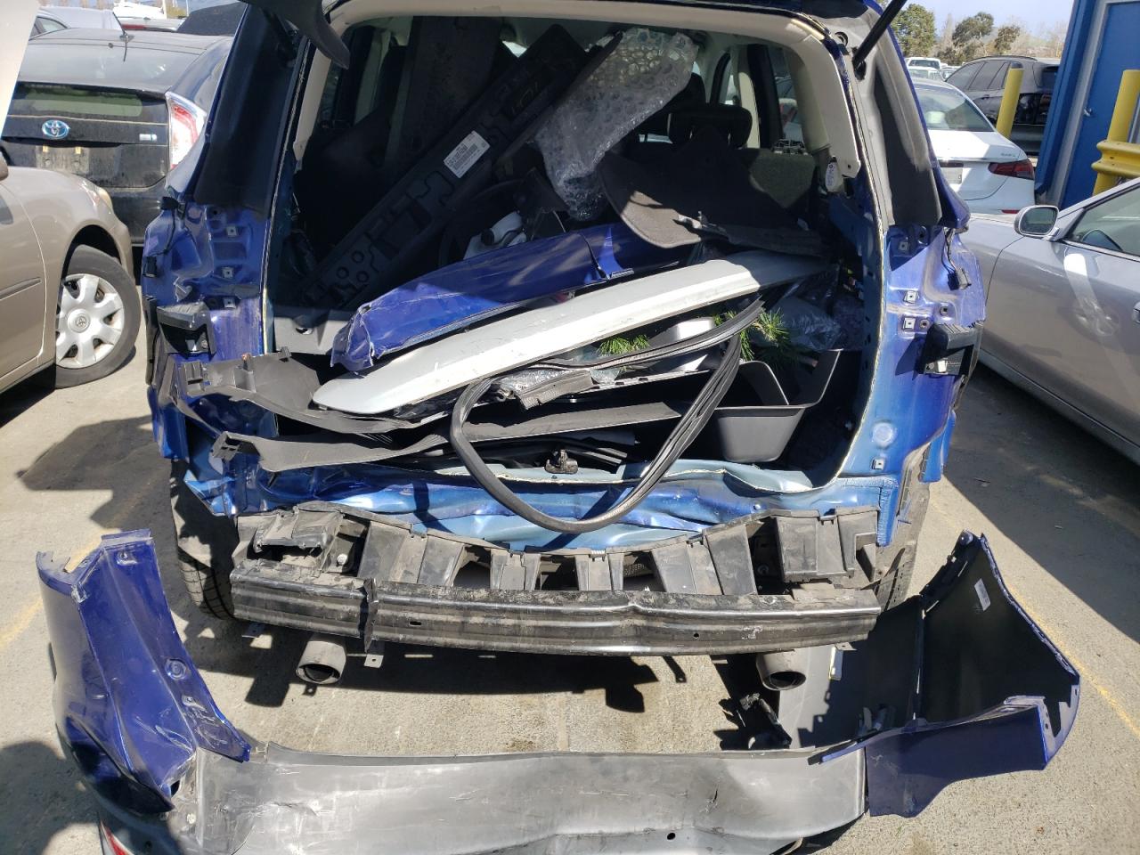 Photo 9 from auction – 2015 FORD ESCAPE SE with VIN 1FMCU9GXXFUB96728