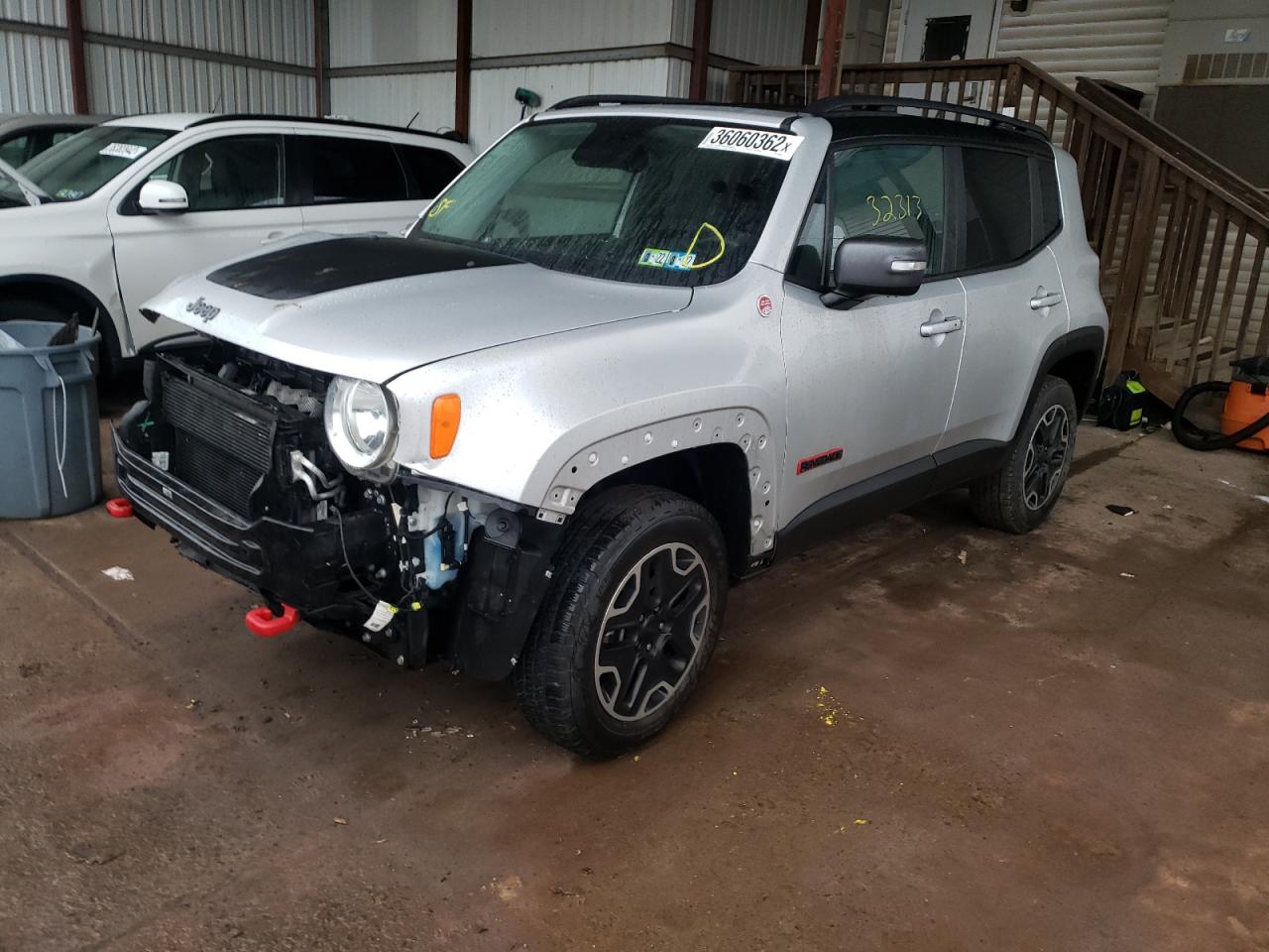 Photo 2 from auction – 2017 JEEP RENEGADE T with VIN ZACCJBCB8HPF06992