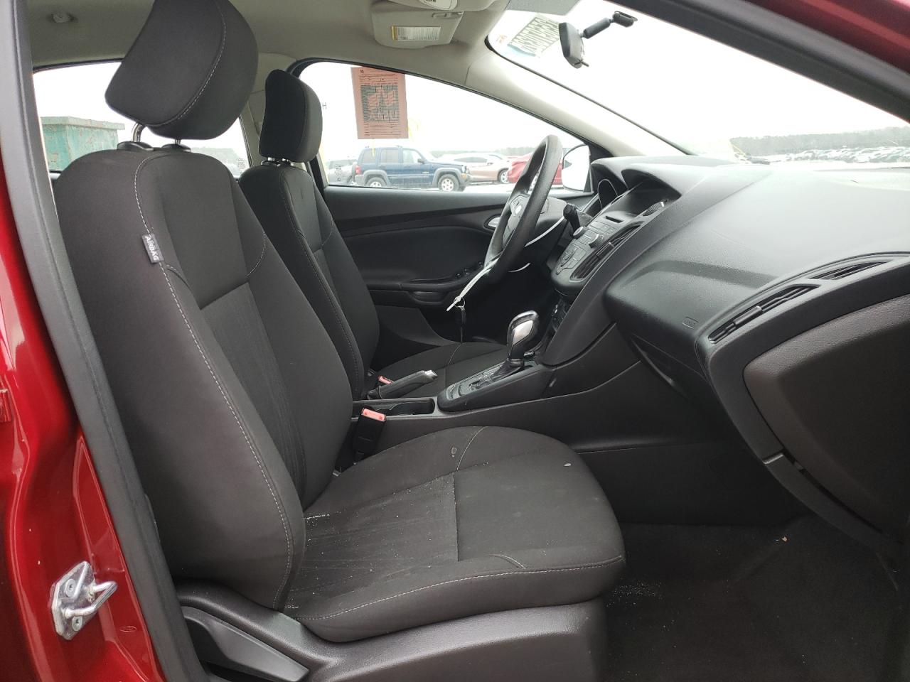 Photo 5 from auction – 2016 FORD FOCUS SE with VIN 1FADP3FEXGL403869