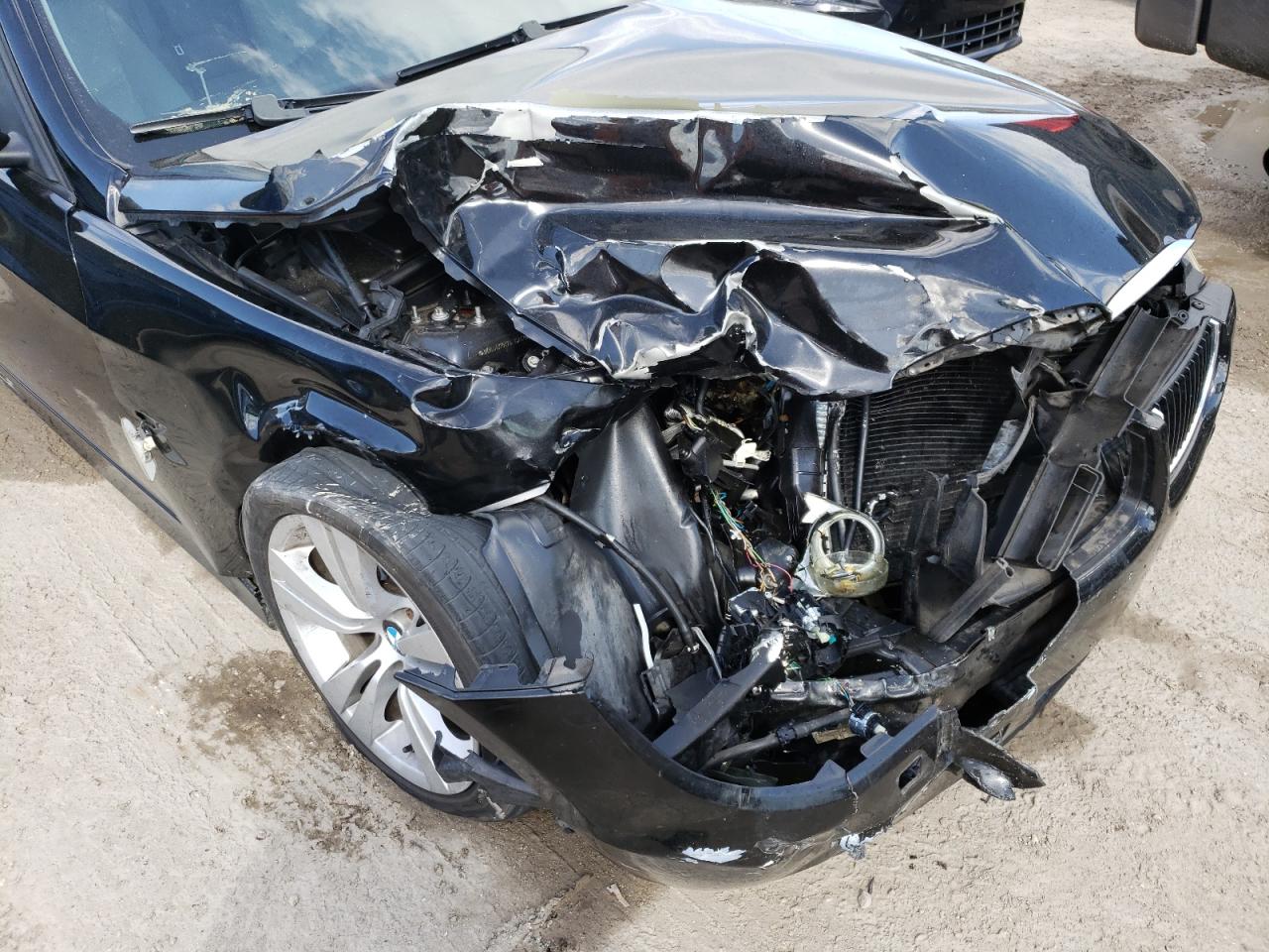 Photo 9 from auction – 2007 BMW 328 I with VIN WBAVA37547NL10247
