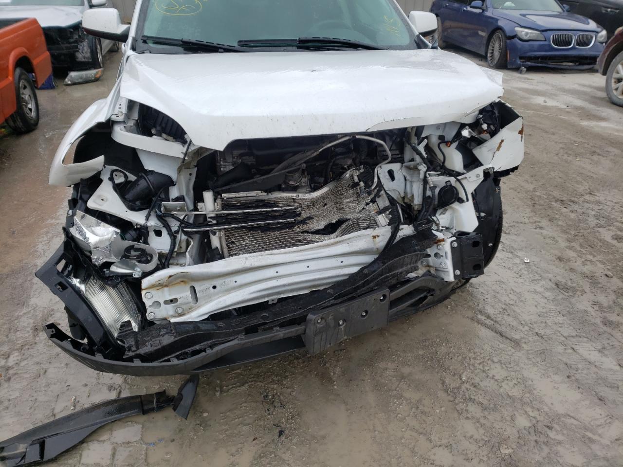 Photo 9 from auction – 2017 CHEVROLET EQUINOX LT with VIN 2GNALCEK9H1503895