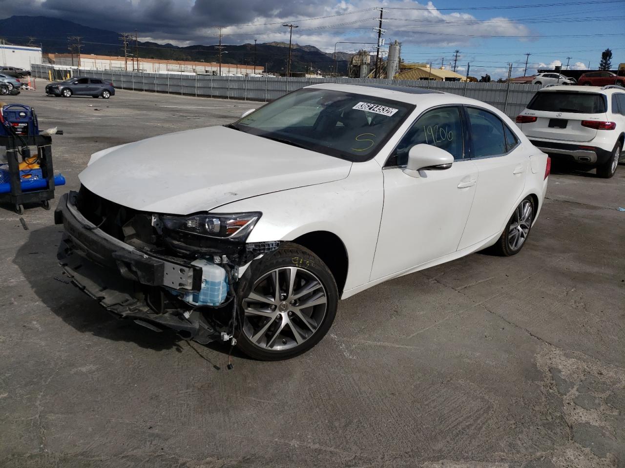 Photo 2 from auction – 2020 LEXUS IS 300 PRE with VIN JTHDA1D22L5107377