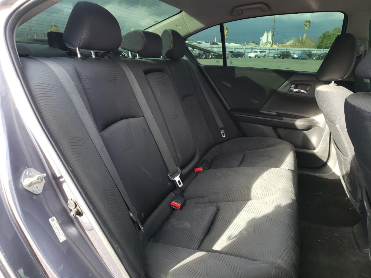 Photo 6 from auction – 2014 HONDA ACCORD LX with VIN 1HGCR2F32EA235079