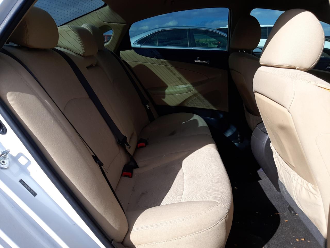 Photo 6 from auction – 2013 HYUNDAI SONATA GLS with VIN 5NPEB4AC9DH738176