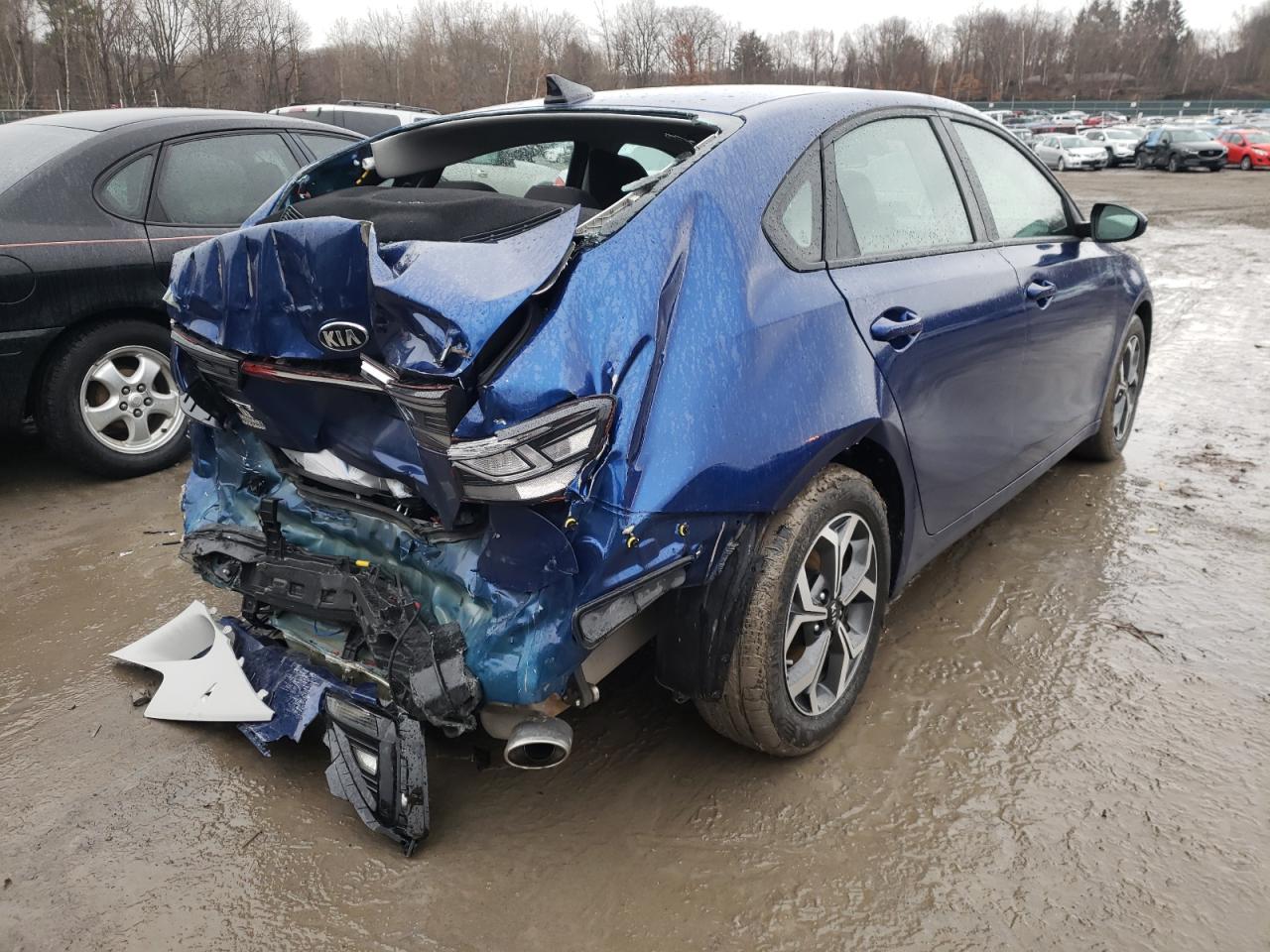 Photo 4 from auction – 2021 KIA FORTE FE with VIN 3KPF24AD1ME314153