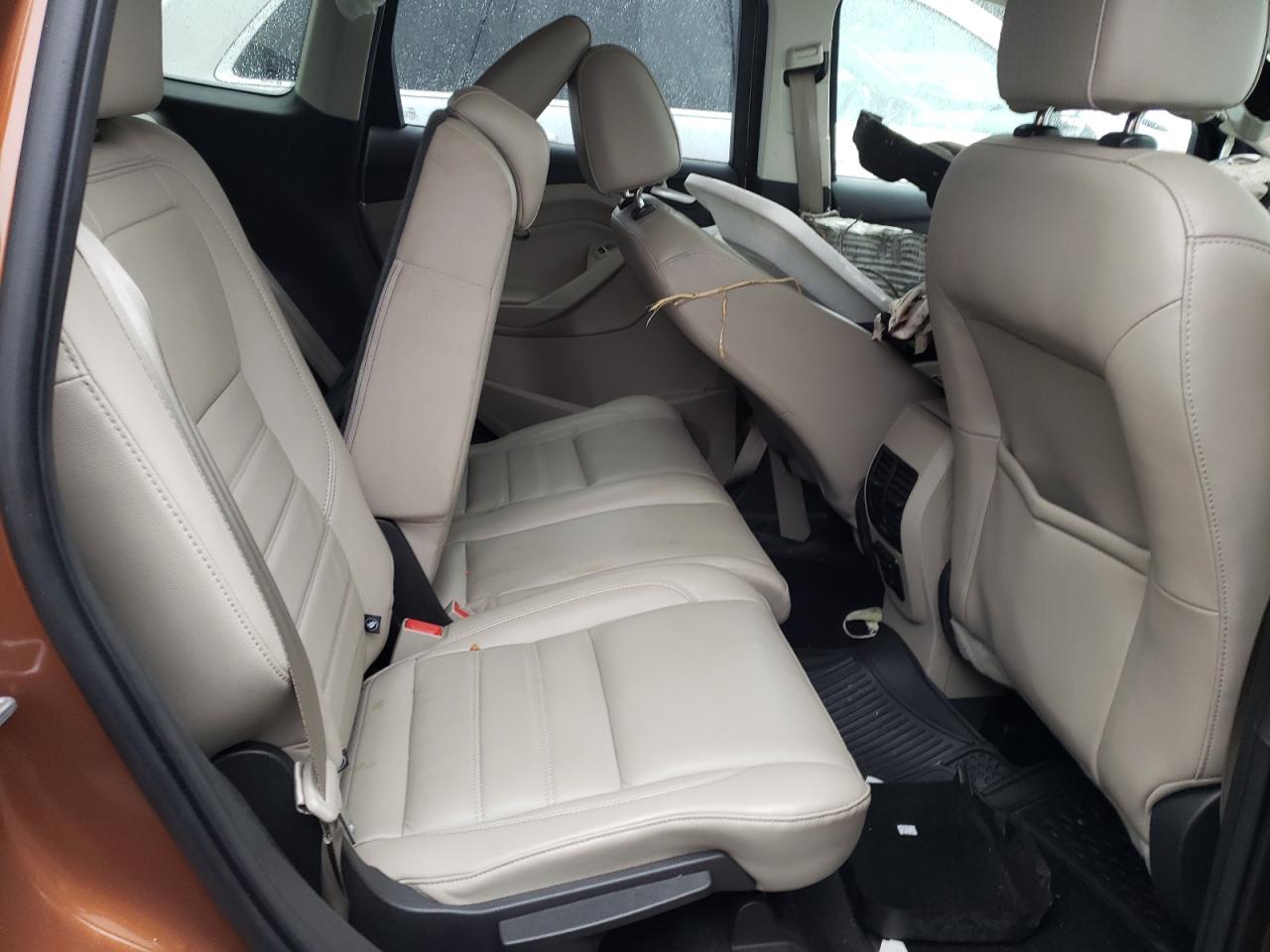 Photo 6 from auction – 2017 FORD ESCAPE TIT with VIN 1FMCU9J9XHUB55318