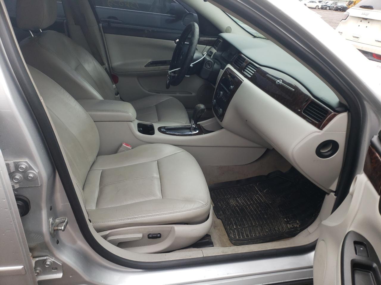 Photo 5 from auction – 2013 CHEVROLET IMPALA LTZ with VIN 2G1WC5E32D1231132