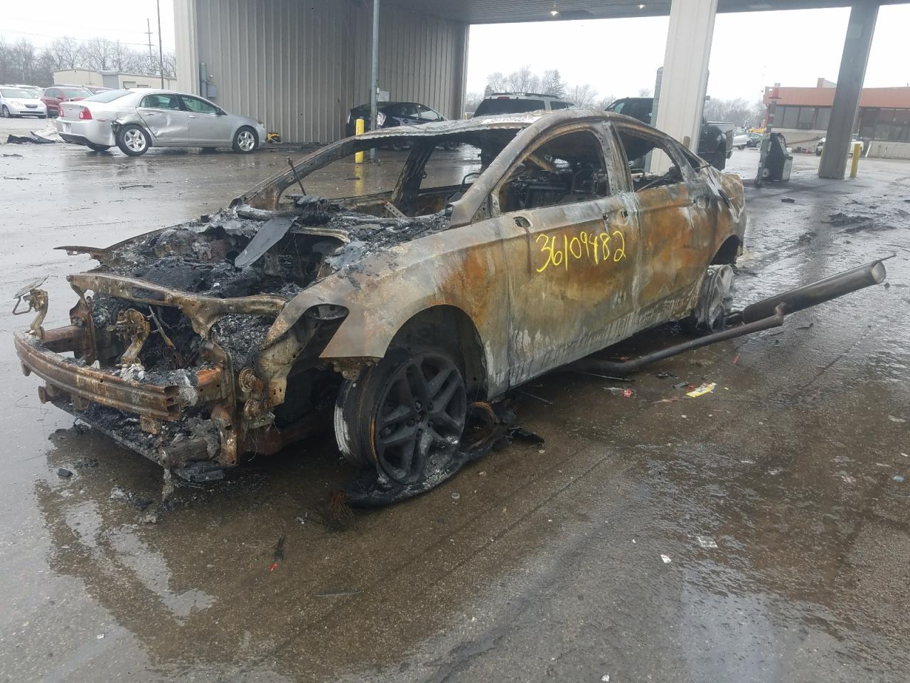 Photo 2 from auction – 2015 FORD FUSION SE with VIN 3FA6P0HDXFR198386