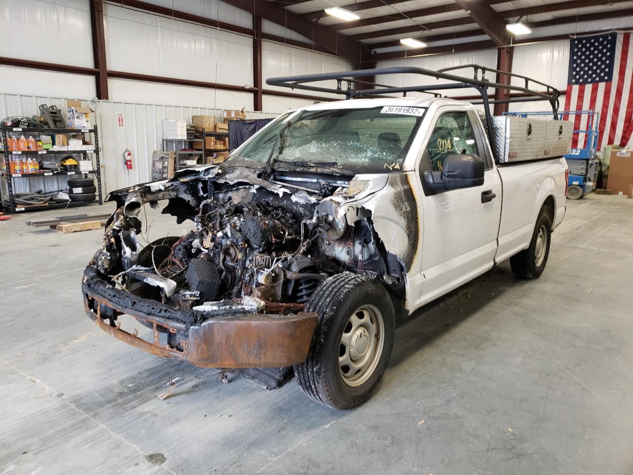 Photo 2 from auction – 2018 FORD F150 with VIN 1FTMF1CB5JKF19120