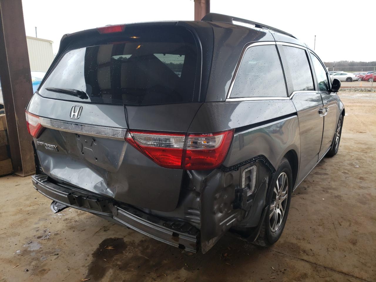 Photo 4 from auction – 2013 HONDA ODYSSEY EX with VIN 5FNRL5H60DB014489