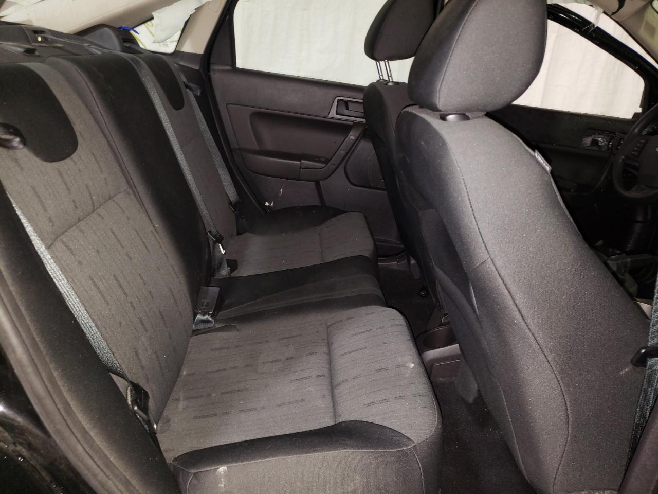 Photo 6 from auction – 2008 FORD FOCUS SE with VIN 1FAHP35N68W283037