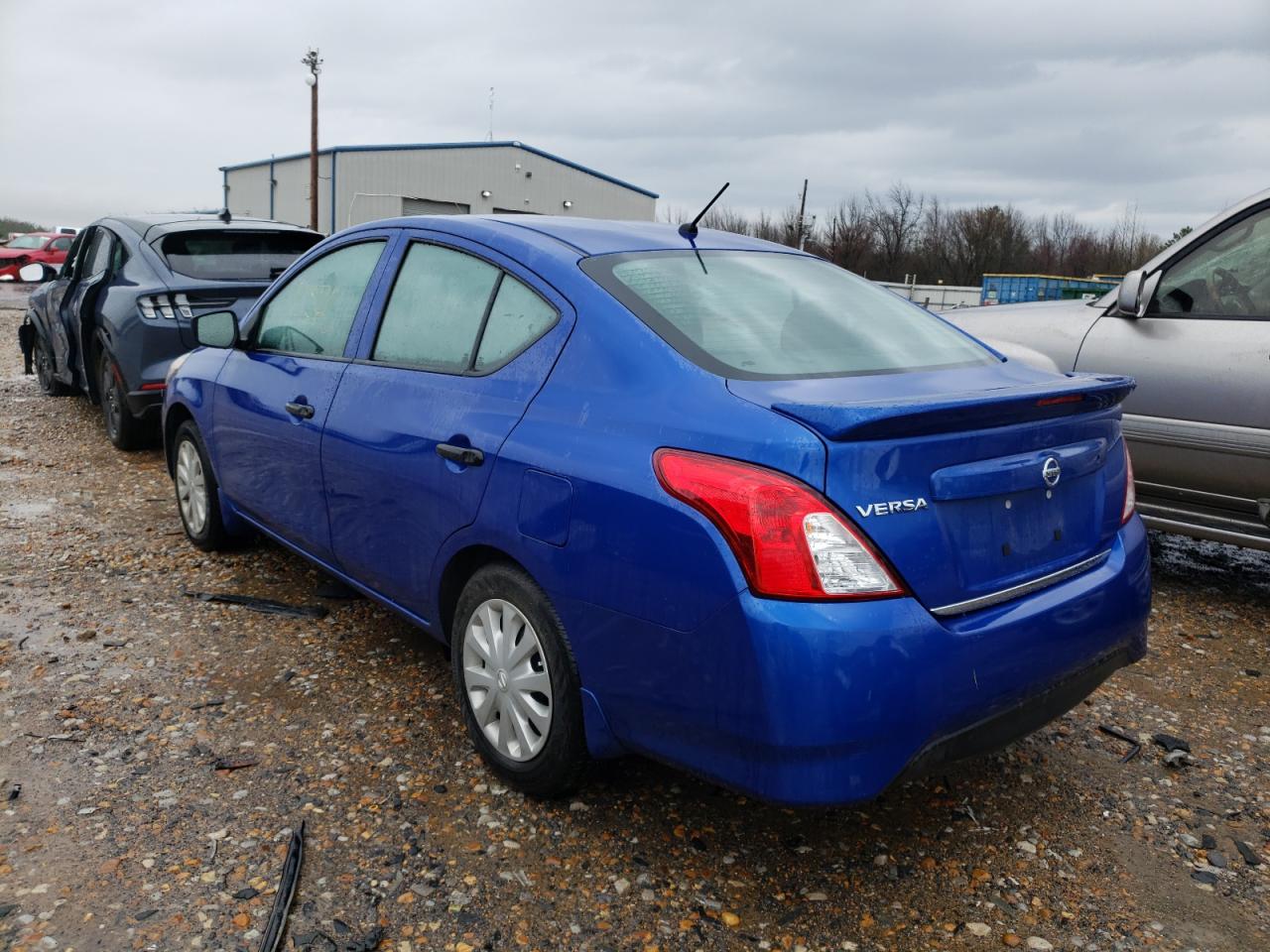 Photo 3 from auction – 2017 NISSAN VERSA S with VIN 3N1CN7AP7HL843231