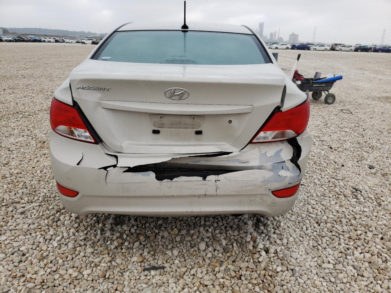 Photo 9 from auction – 2017 HYUNDAI ACCENT SE with VIN KMHCT4AE0HU187486