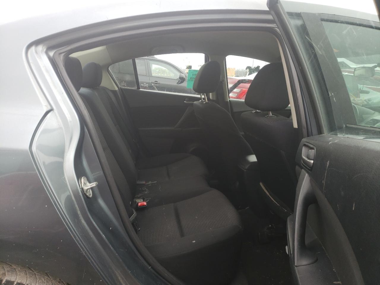 Photo 6 from auction – 2012 MAZDA 3 I with VIN JM1BL1UF4C1529034