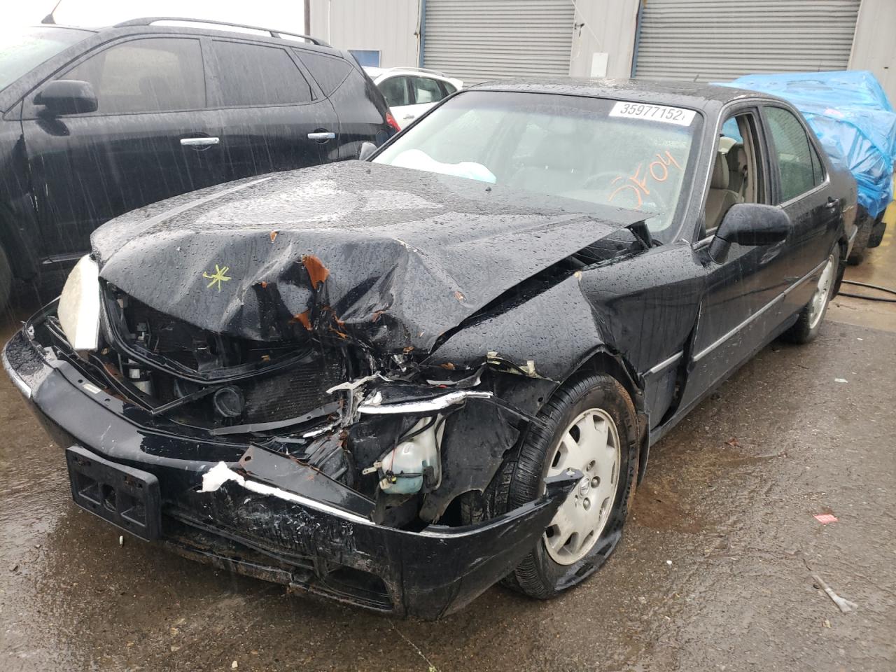 Photo 2 from auction – 2004 ACURA 3.5RL with VIN JH4KA96694C003780