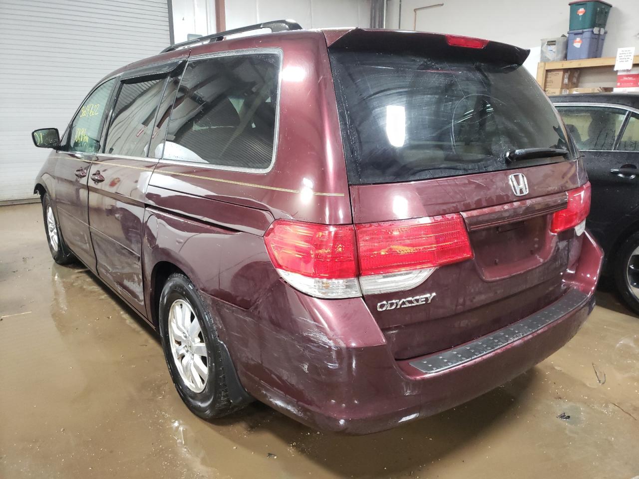 Photo 3 from auction – 2010 HONDA ODYSSEY EX with VIN 5FNRL3H44AB086357