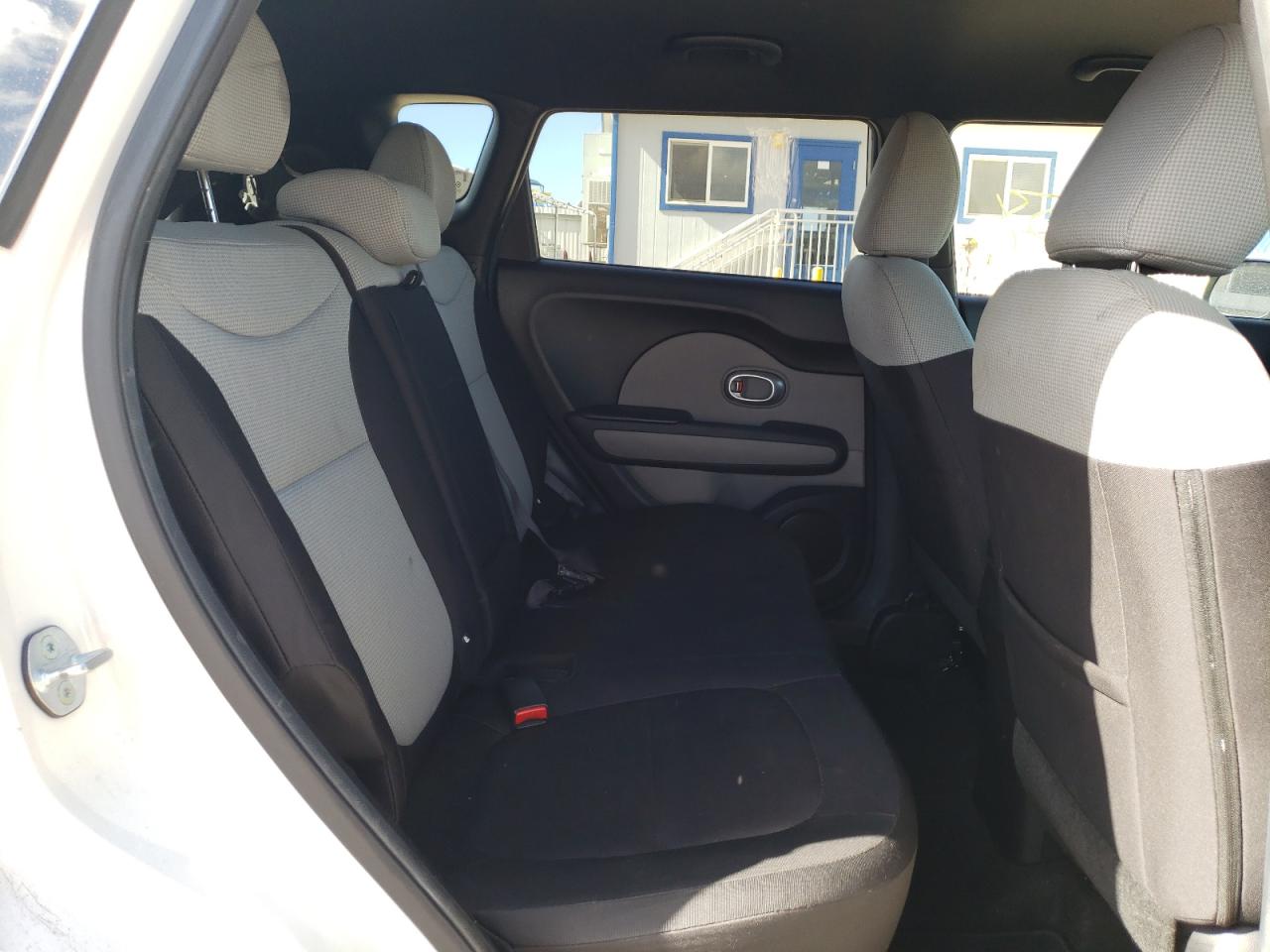 Foto 6 de la subasta – 2014 KIA SOUL con VIN KNDJN2A2XE7108626