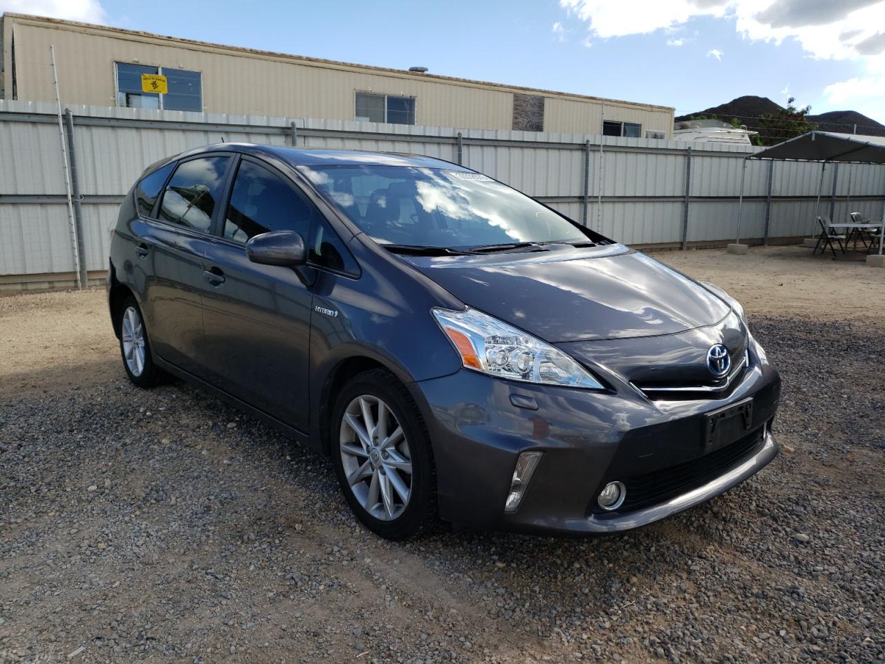 TOYOTA PRIUS V 2014 with VIN JTDZN3EU9EJ003602 - Photo from auction