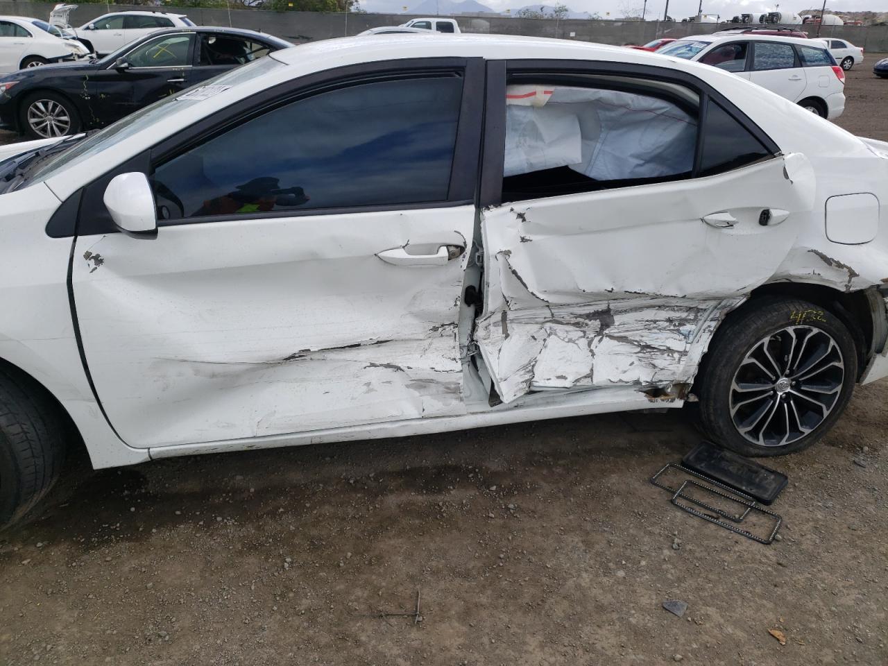 Photo 9 from auction – 2014 TOYOTA COROLLA L with VIN 5YFBURHE9EP029883