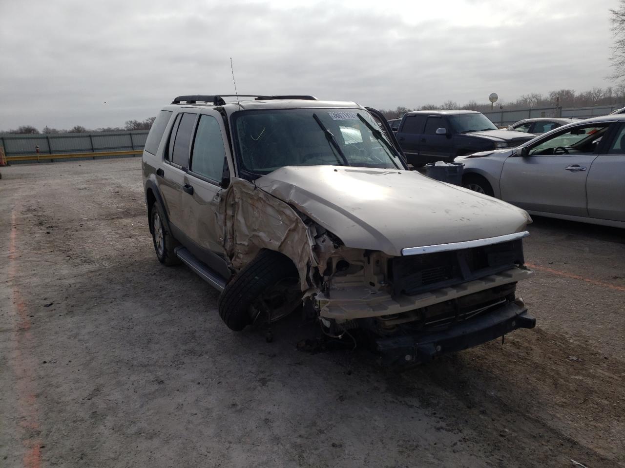 FORD EXPLORER X 2006 with VIN 1FMEU73E96UA12378 - Photo from auction