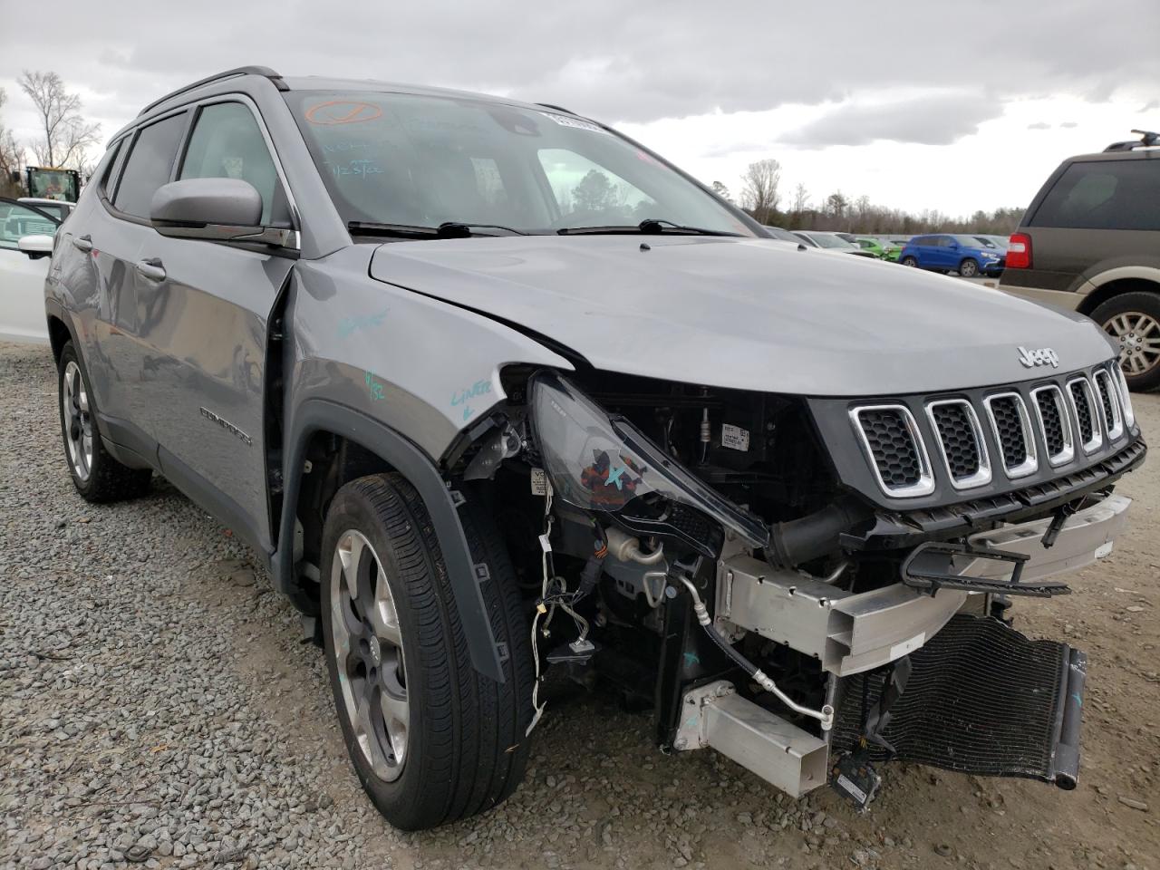 JEEP COMPASS LI 2018 with VIN 3C4NJCCB9JT358395 - Photo from auction
