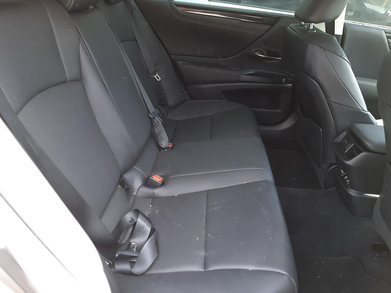 Photo 6 from auction – 2021 LEXUS ES 350 BAS with VIN 58ACZ1B17MU099417
