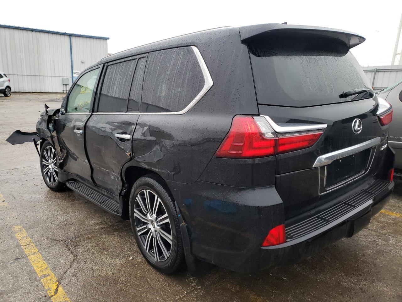 Photo 3 from auction – 2021 LEXUS LX 570 with VIN JTJDY7AX3M4335084