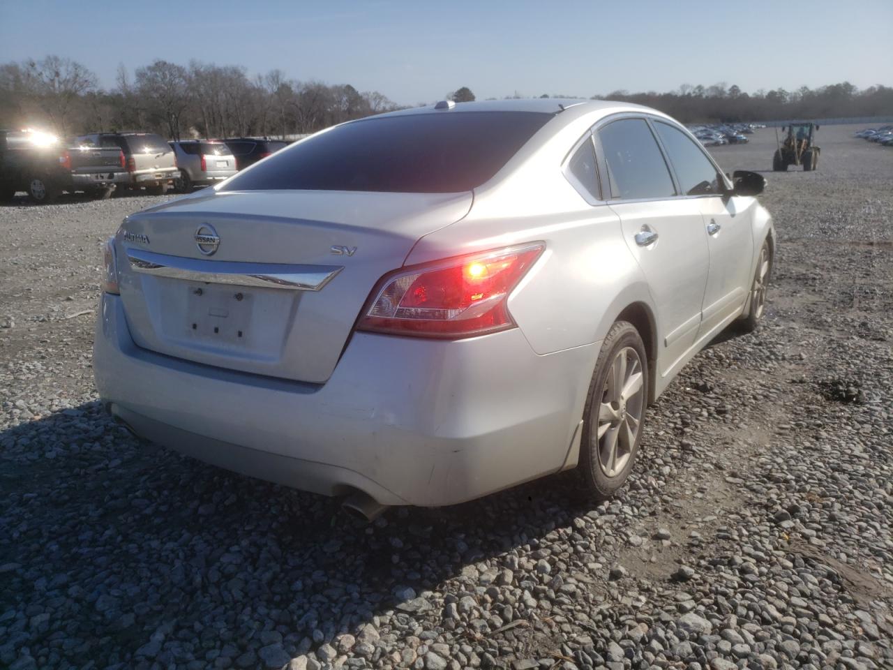 Photo 4 from auction – 2015 NISSAN ALTIMA 2.5 with VIN 1N4AL3AP3FC222442